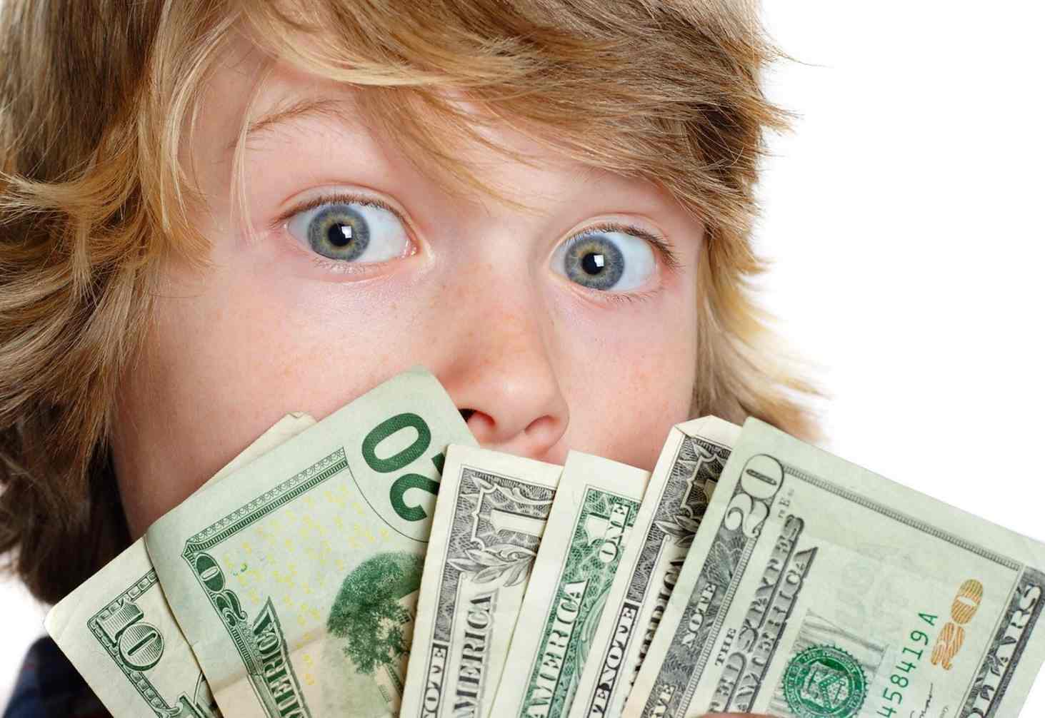 14 способов научить ребенка обращаться с деньгами